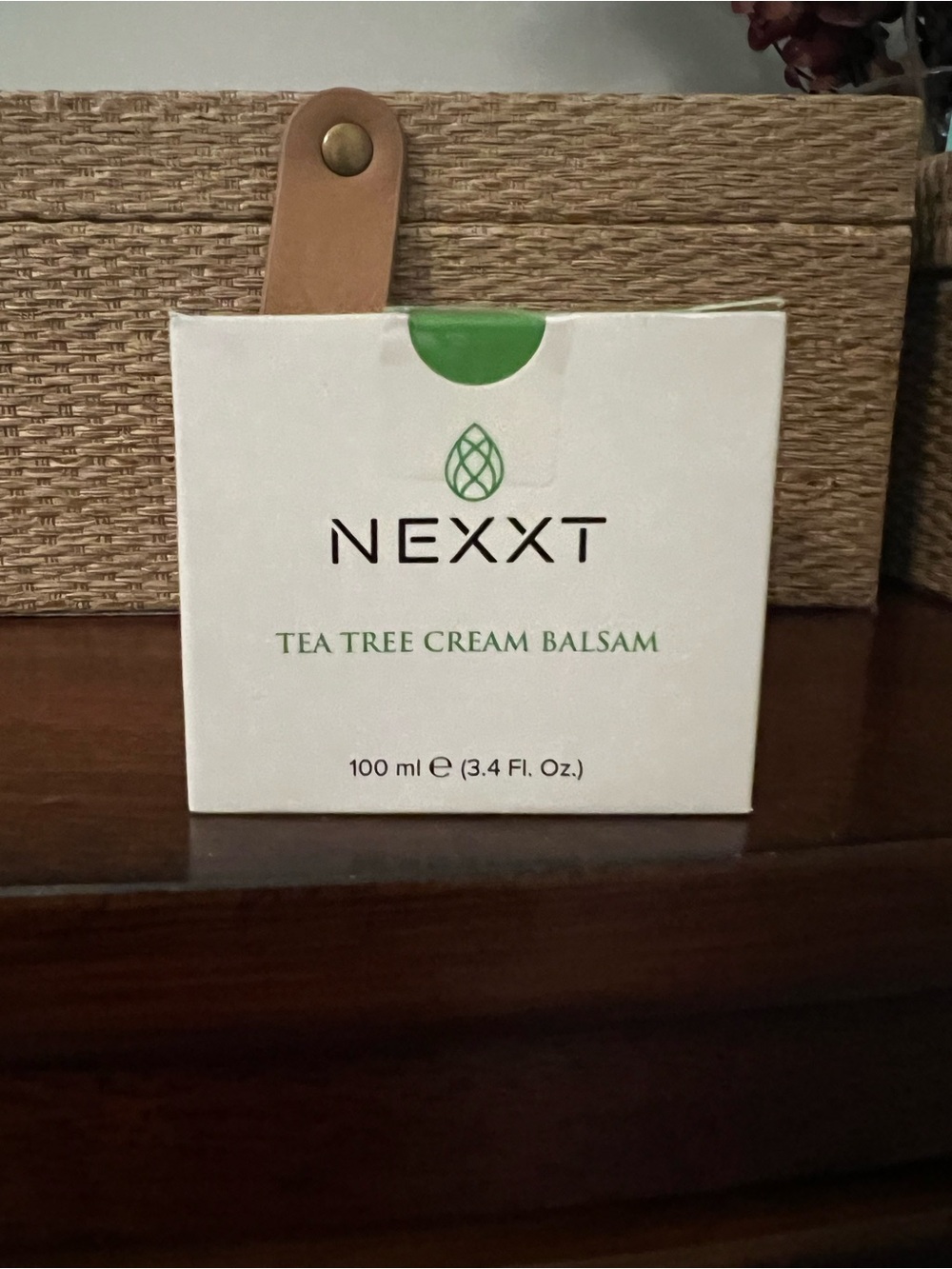 NEXXT Tea Tree Cream Balsam - White & Green Box